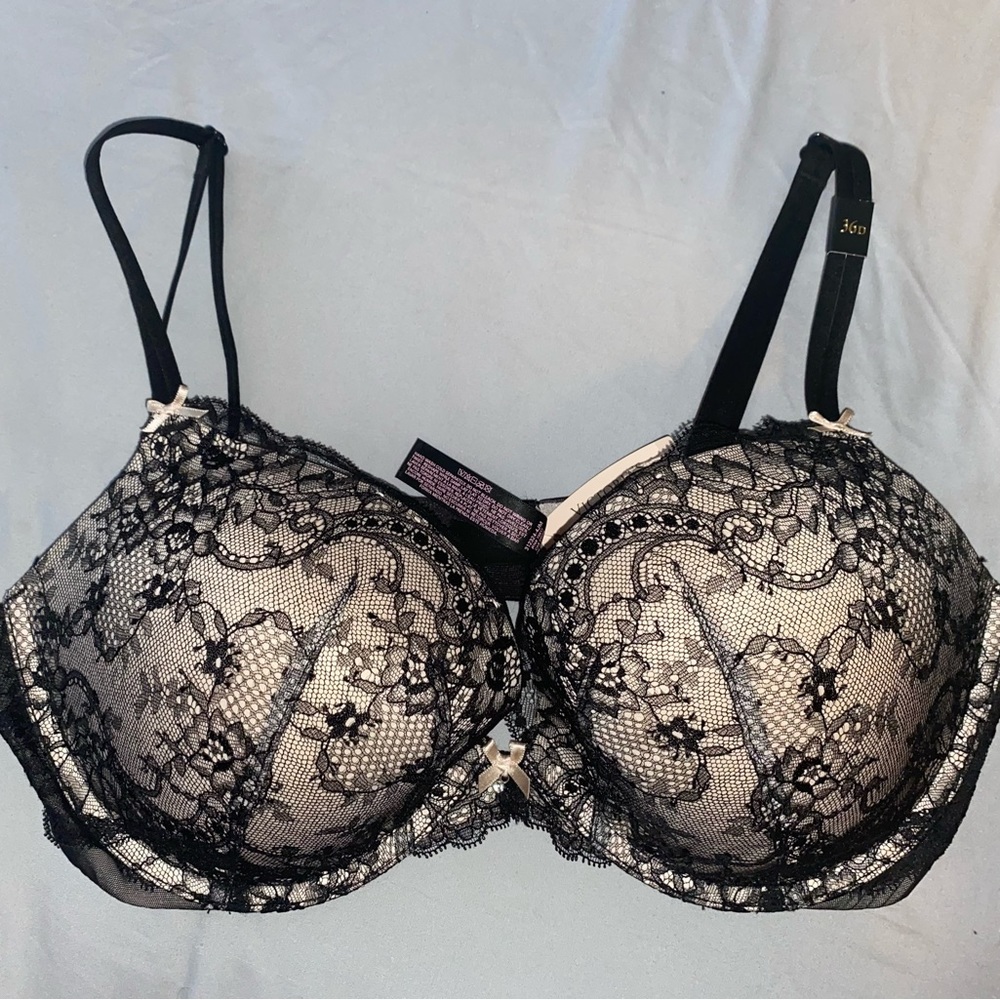 Victoria secret push up bra size 36 D